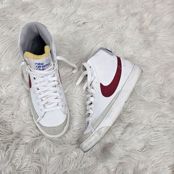 Size 8.5 - Nike Blazer Mid '77 White Phantom Gym Red 2022   DH7694100 - Picture 1 of 8